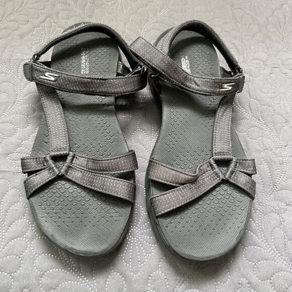 Skechers Sandals SZ 9 On The Go 600 Brilliancy Ankle Strap Black Grey Outdoor - Picture 1 of 10